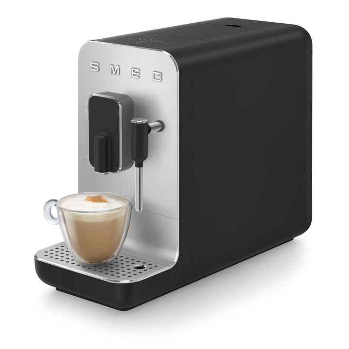 CAFETERA AUTOMÁTICA CON LANZA DE VAPOR