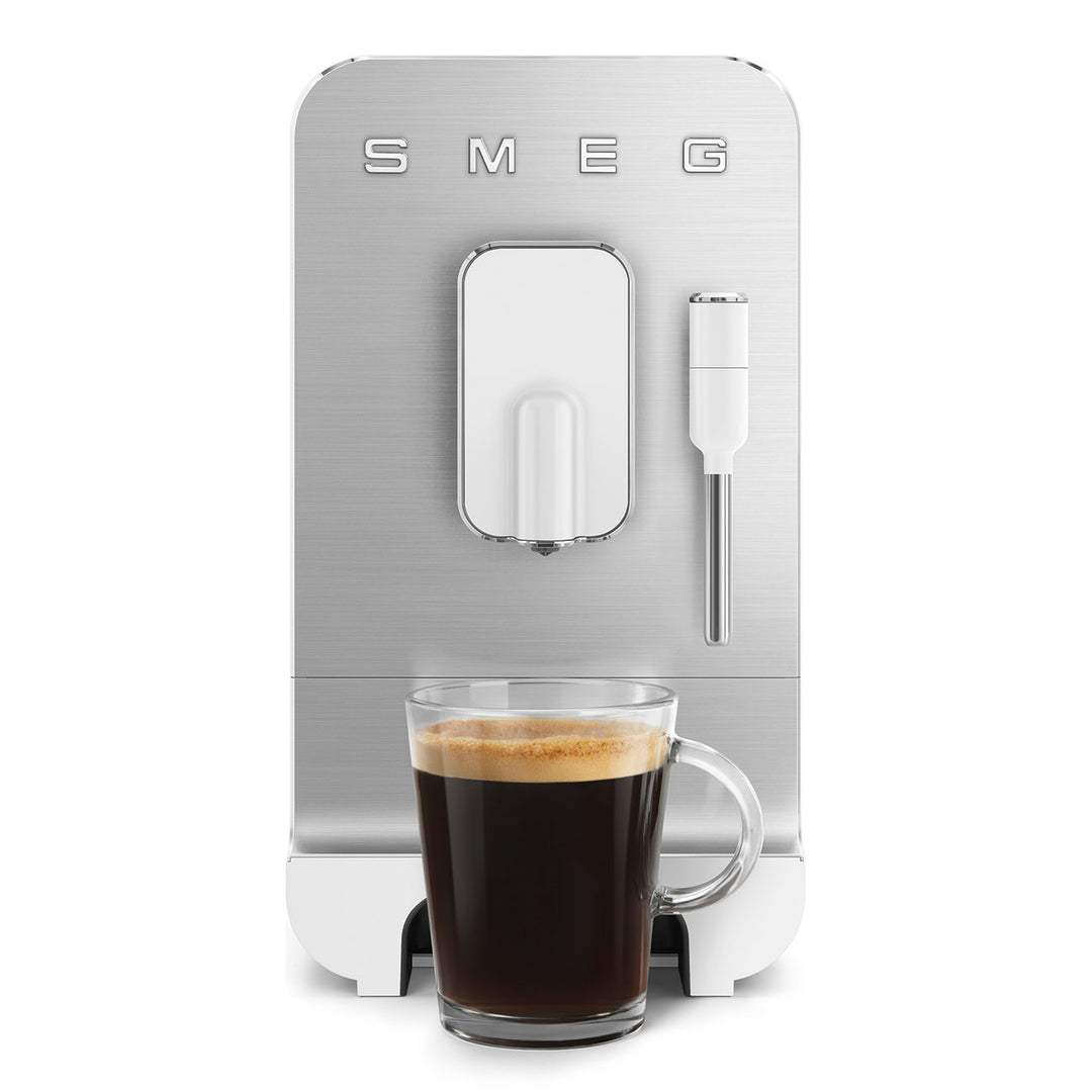 CAFETERA AUTOMÁTICA CON LANZA DE VAPOR