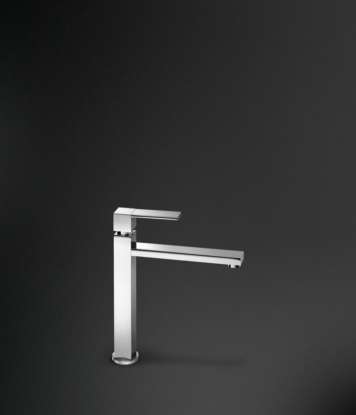 LLAVE MEZCLADORA CON GIRO 120°